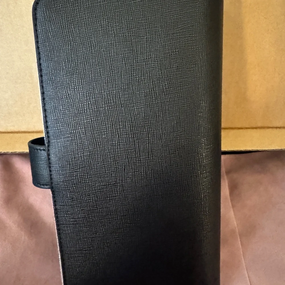 SL4. Slim Plus Wallet Ringless Agenda | Planner Cover